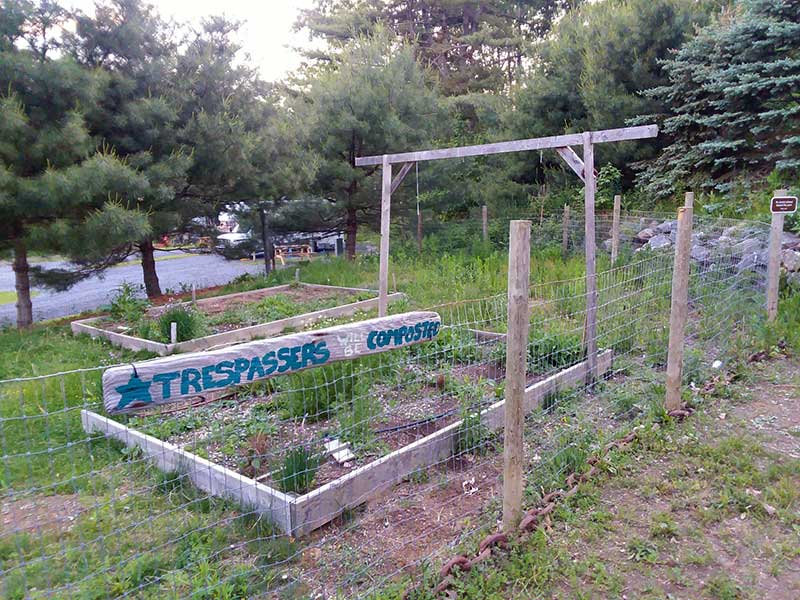 Boothbay Craft Brewery, Taphouse & RV Resort - Fresh Herb Garden